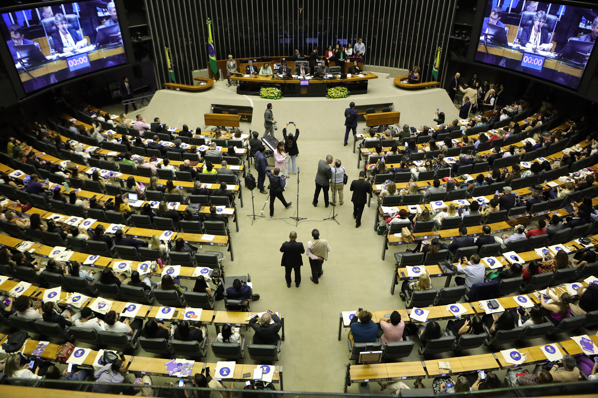 Leia mais sobre o artigo CRP14/MS participa de Sessão Solene em homenagem ao Dia Nacional da Psicologia e aos 50 anos dos Conselhos Regionais de Psicologia, em Brasília