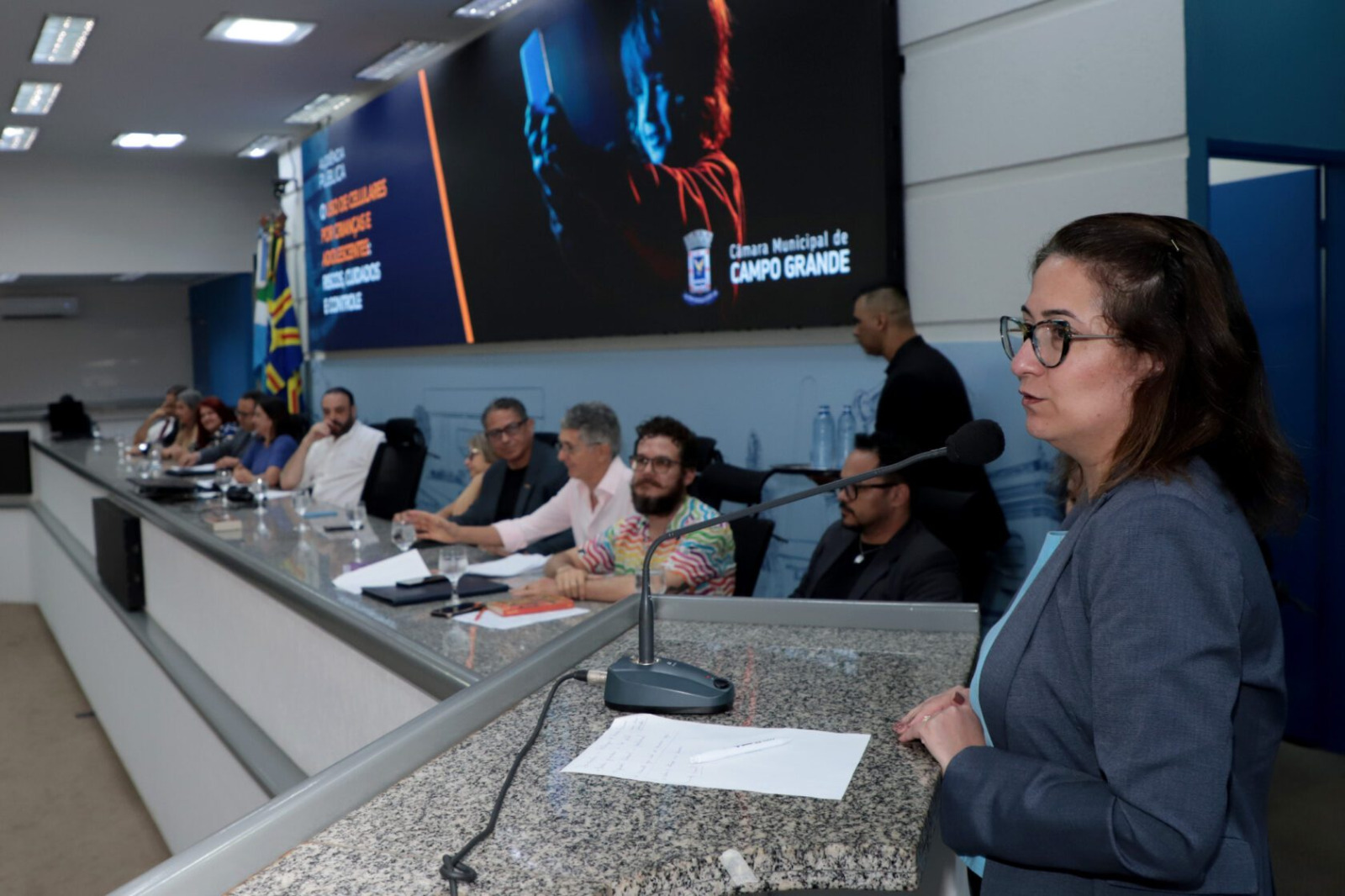 Leia mais sobre o artigo CRP14/MS participa de debate sobre o uso de celulares por jovens em Campo Grande