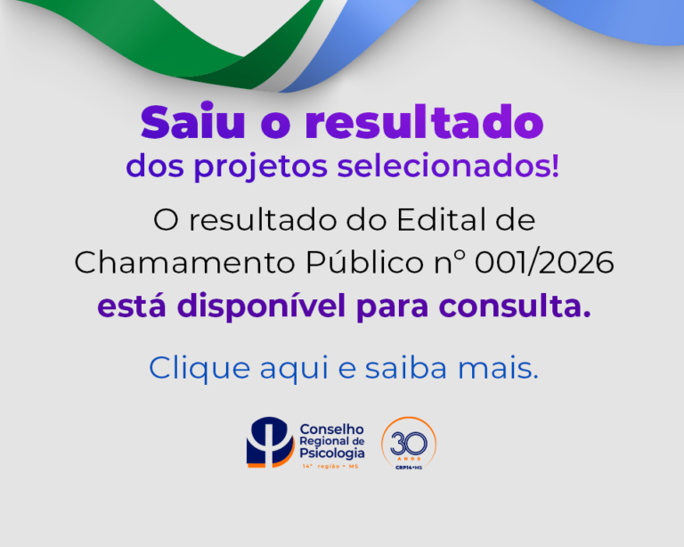 #PraTodosVerem Arte digital em formato vertical, com fundo em cor cinza e uma estrela em transparência na parte superior do lado direito. Na parte superior e centralizado, uma fita com as cores do estado de MS em tons de verde, branco e azul, abaixo o título em destaque com tons de roxo informa sobre a divulgação dos projetos aprovados. Abaixo, texto na cor preta, roxa e azul, comunica que a lista está disponível para consulta e direciona o acesso para o link na bio. Centralizado e abaixo, retângulo azul com cantos arredondados, serve como direcionamento em qual opção clicar ao acessar o link na bio. Rodapé, logos do CRP14/MS e Selo de 30 anos, ambos nas cores azul e laranja. (fim da descrição)